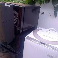 ⭐♥️配達と設置無料です⭐♥️MITSUBISHIノンフロン146リットル冷蔵庫とSHARP7キロ洗濯機です⭐♥️