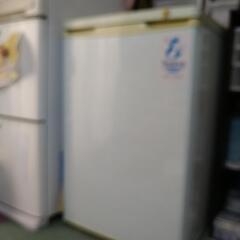冷凍庫冷凍ストーカー　1番早かった方と商談中。