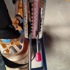 初田工業 背負動力散布機　AM-759　