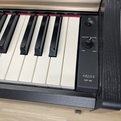 電子ピアノ ヤマハ YDP-162B 2013年製