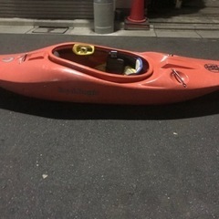 モンベルのスカート付きダウンリバーカヤック