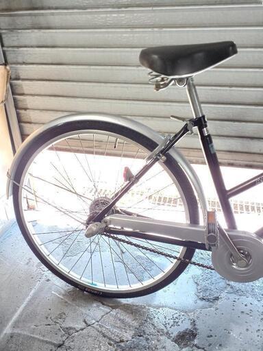 自転車中古 内装3段変速 ステンレスカゴ鍵付き タイヤ26インチ