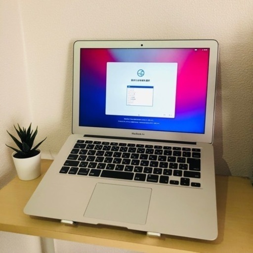 MacBook Air [メモリ8GB/SSD 128GB/Intel Core i5]