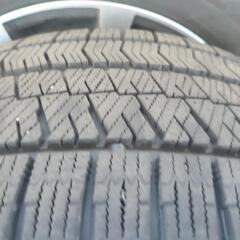 中古　スタッドレスタイヤ　ブリジストン　BLIZZAK　VRX2
2018年製　
205/55R/16　ホイール美品×4本