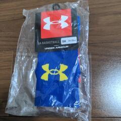 UNDER ARMOUR　ソックス新品😊　23〜25㌢