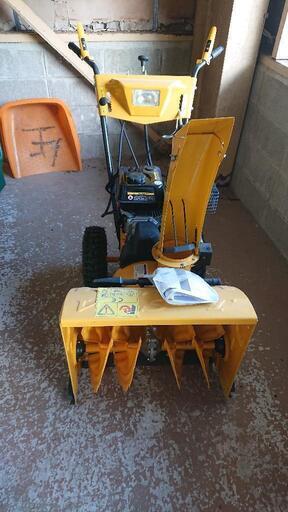 最終値下げしました。海外の除雪機