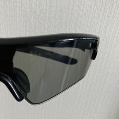 0.1秒瞬間調光サングラス　airora