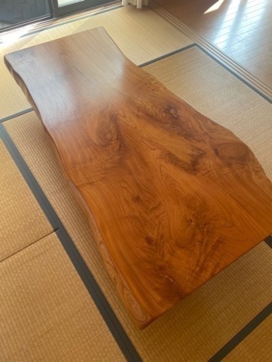 楠の木一枚板テーブル