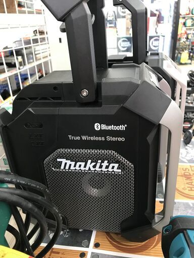 マキタ ラジオ MR005G 美品うるま市田場