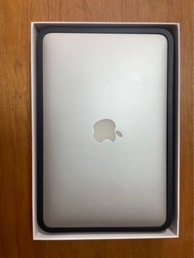 MacBook Air 11インチ　Early 2015モデル