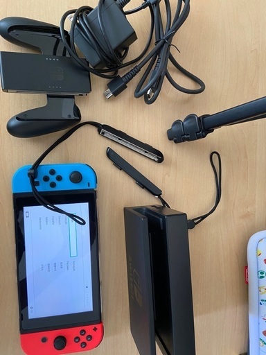 【ネット最安値】Nintendo Switch スイッチ　本体