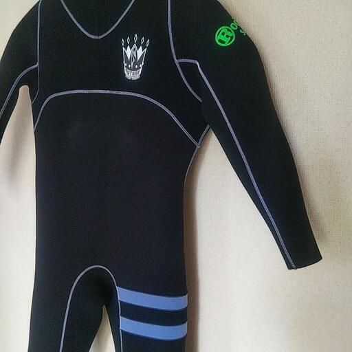 FUTURE WAVE 3mm セミドライスーツ ブラック 裏起毛 FUTURE WAVE 3mm セミドライスーツ ブラック 裏起毛  ウェットスーツ