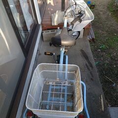 電動自転車三輪車