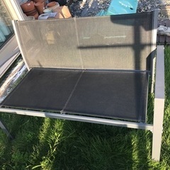 「値下げ」屋外向けテーブル、イスセット