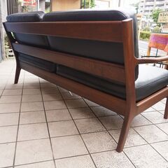 IDC OTSUKA(大塚家具)の人気シリーズNordy(ノルディー)2.5人掛けソファです！ウォールナット材のナチュラルな質感と北欧風のデザインはブルックリンスタイルなどのオシャレなインテリアに♪CH405