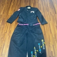 変形学生服
