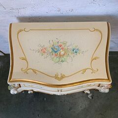 【NOVAPLAK】 ノバパルク社製 イタリア 最高峰 ルイ15世 ロココ様式 木彫装飾 サイド―テーブル サイドチェスト コンソール 猫脚