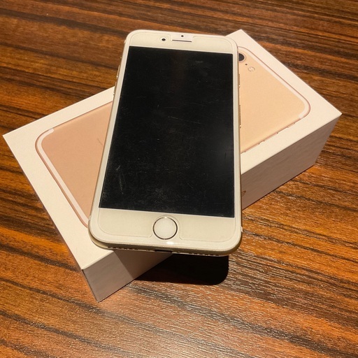 美品❗️ iphone7 ゴールド　32GB SIMロック解除済み　付属品新品