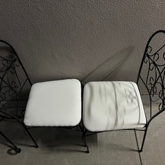 美品ガーデニングの椅子とテーブルセット