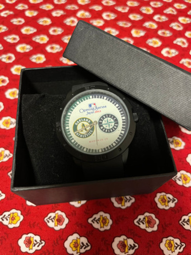 腕時計　2012メジャーリーグ開幕戦記念品