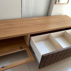 テレビボード　170cm