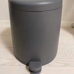 【洗浄済】IKEA ゴミ箱 SNAPP ペダル式　
