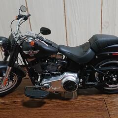 グラット品。ハレーダビットソン。6/1ビッグスケール プラモデル完成品。 Building the Tamiya 1/6 HARLEY-DAVIDSON Fat Boy Lo Plastic