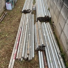 単管パイプ売ります！　直行、三連、ジョイント、