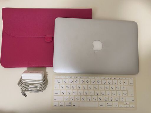 【おまけ付き】Macbook Air 11inch 2013
