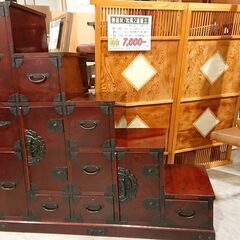 筑後民芸　欅材階段箪笥　W126cm×H126ｃｍ　鍵付き/右下がり型 筑後民芸 欅材階段箪笥 W126cm×H126cm 鍵付き/右下がり型