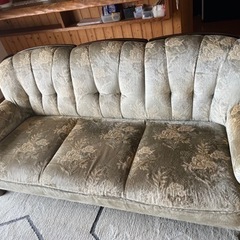 カリモクソファー　お値段そうだんにのります