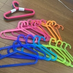 IKEA キッズハンガー新品8 本中古19本