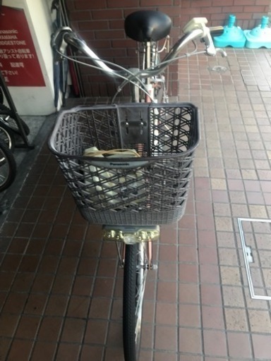 26インチ　パナソニックPanasonic電動アシスト自転車　ピンク色