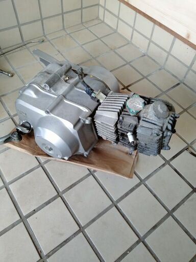 購入者決まりましたリトルカブ3速キャブ 80ccボアアップエンジン