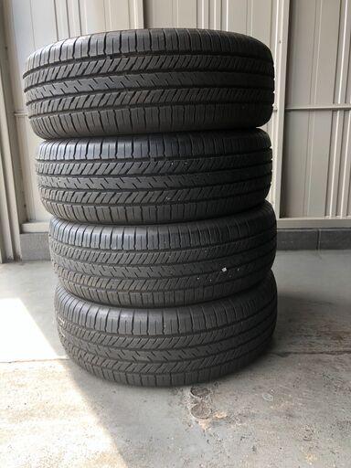 ✨タイヤ安く譲ります✨２２５/６０R１７　中古タイヤ４本セット