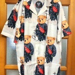 ★ 熊 ベアー柄シャツ アロハ ストリートに使える半袖 総柄 ★...