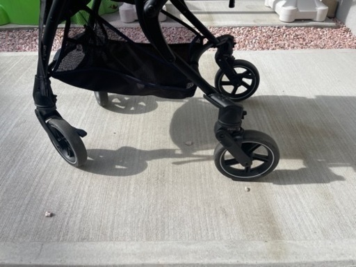 □店頭引取限定□ピジョン 高機能ベビーカー ランフィ♫