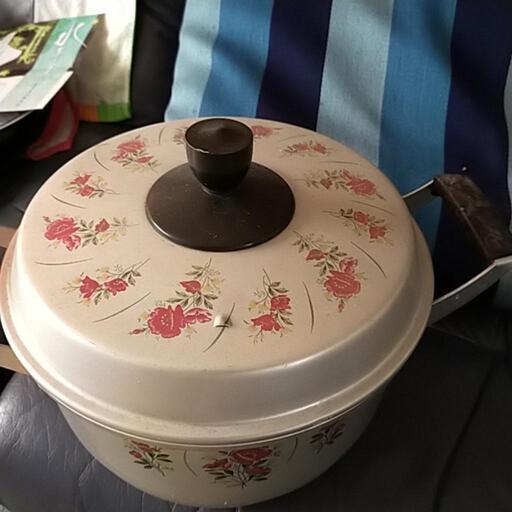 レトロ　花柄　鍋