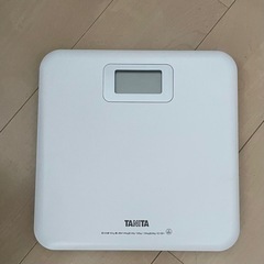 タニタ 体重計 ホワイト HD-661-WH A4【取引中】