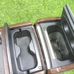 E52 エルグランド マルチファンクションコンソール