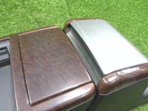 E52 エルグランド マルチファンクションコンソール