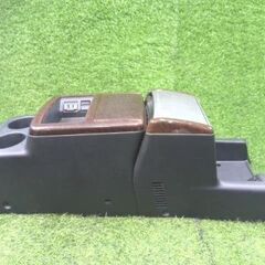 E52 エルグランド マルチファンクションコンソール