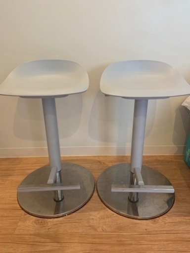【値下げしました】IKEA バースツール 2脚