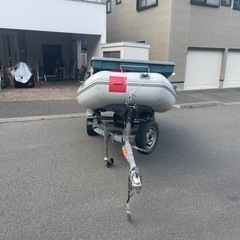 決まりました。ゴムボート、船外機、トレーラー