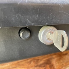 イノー　ルーフボックス　鍵有