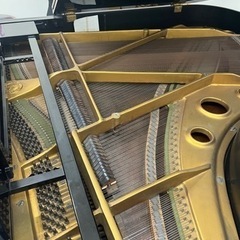 ①ヤマハ　グランドピアノ（売買成立）