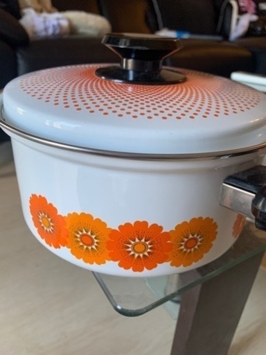 レトロポップ花柄ホーロー鍋めっちゃ可愛いですよ リングプラン 美栄橋の調理器具 鍋 グリル の中古あげます 譲ります ジモティーで不用品の処分