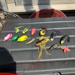 雷魚タックル一式、予備リール他オマケ付き