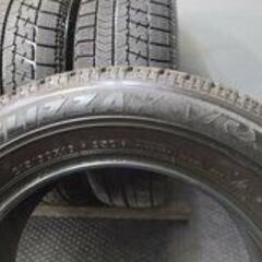 BS BLIZZAK VRX 215/60R16 16インチ スタッドレス 4本 2019年製 クラウンロイヤル ティアナ ヴェゼル マークX等　(TC622) クレジットカード QRコード決済可能