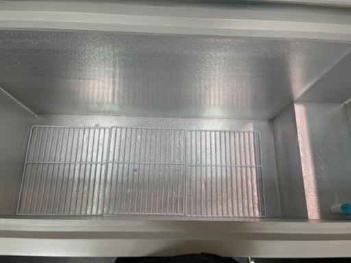 業務用冷凍庫。サイズ519L 年式2020年